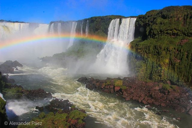 #paraíso (una panorámica de las cataratas de #iguazu en #invierno #landscape #wallpaper ) (1)